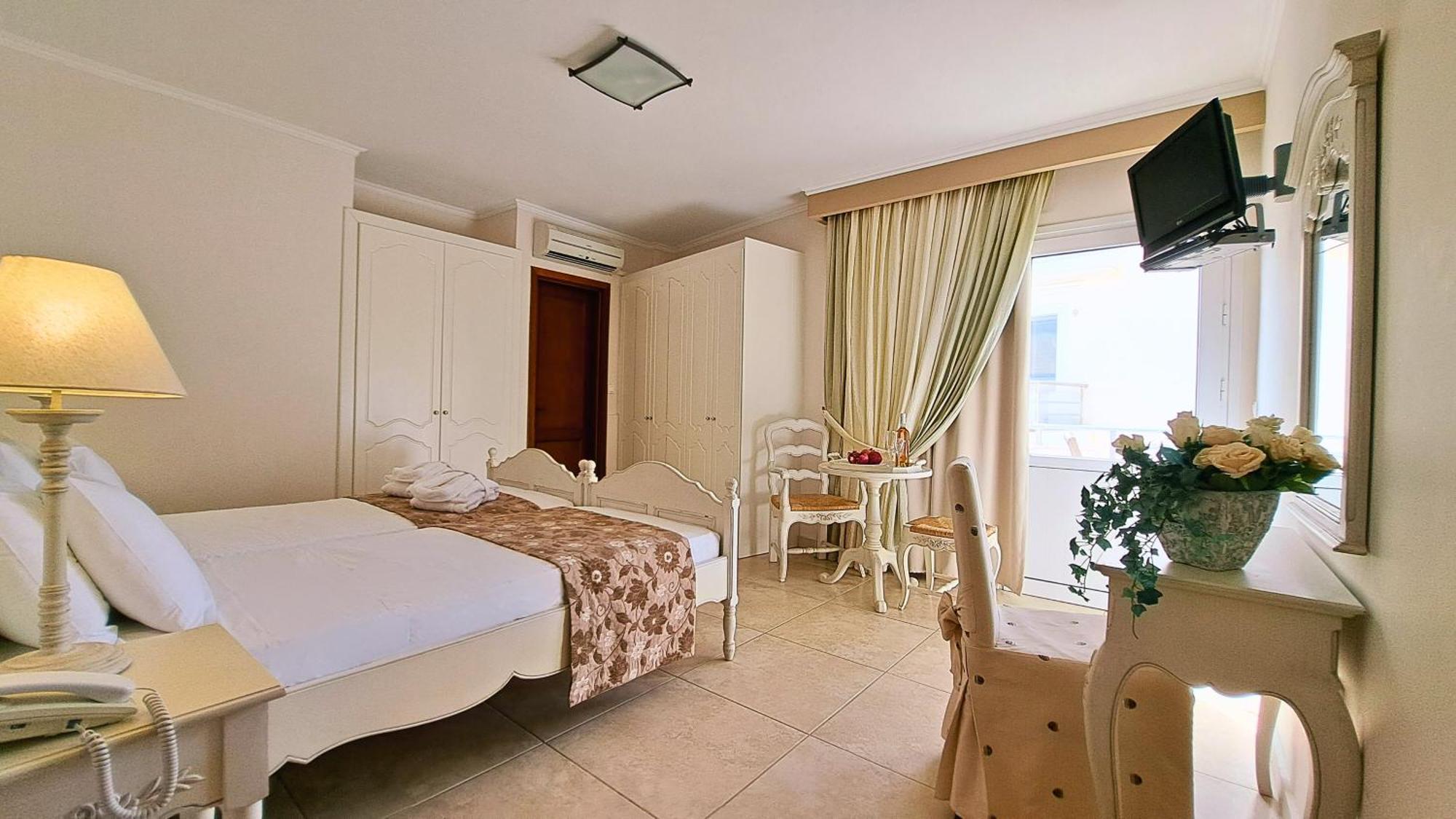 Hotel Astron Princess Karpathos Ngoại thất bức ảnh