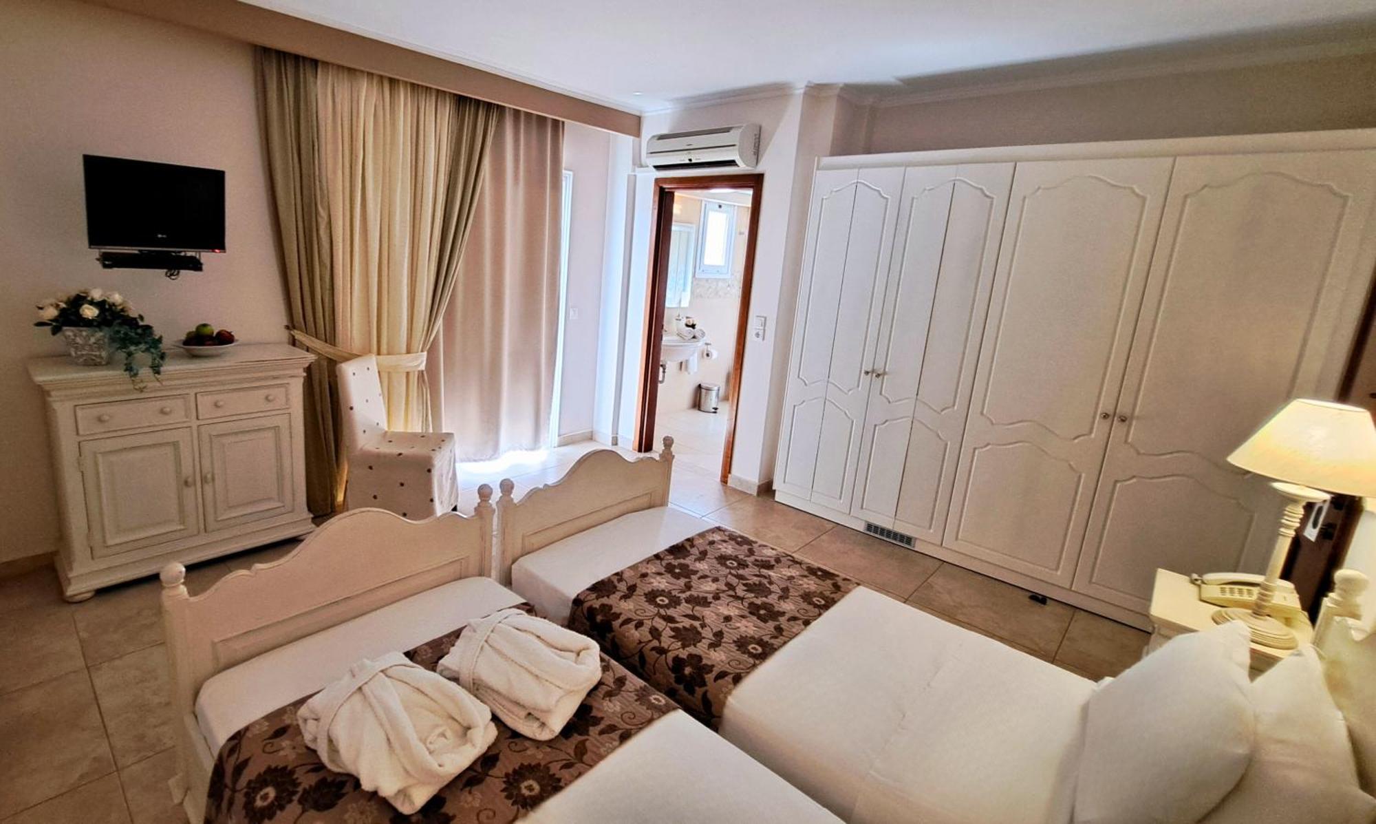 Hotel Astron Princess Karpathos Ngoại thất bức ảnh