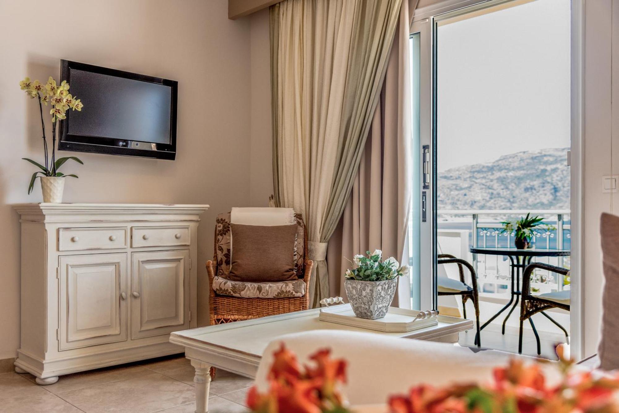 Hotel Astron Princess Karpathos Ngoại thất bức ảnh