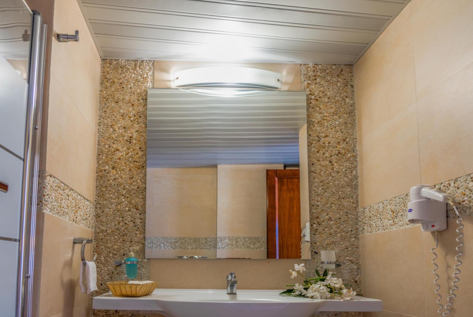 Hotel Astron Princess Karpathos Ngoại thất bức ảnh