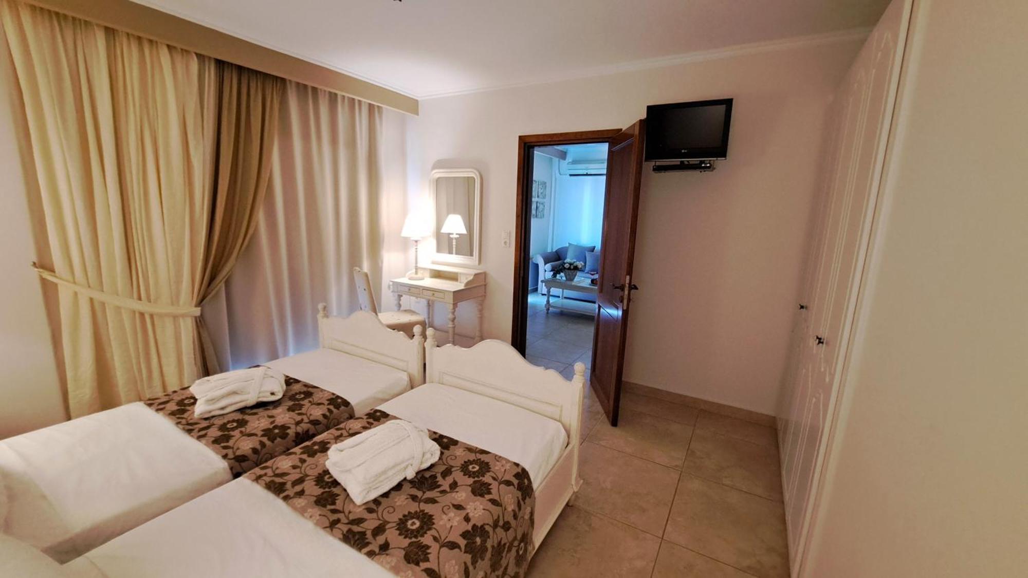 Hotel Astron Princess Karpathos Ngoại thất bức ảnh